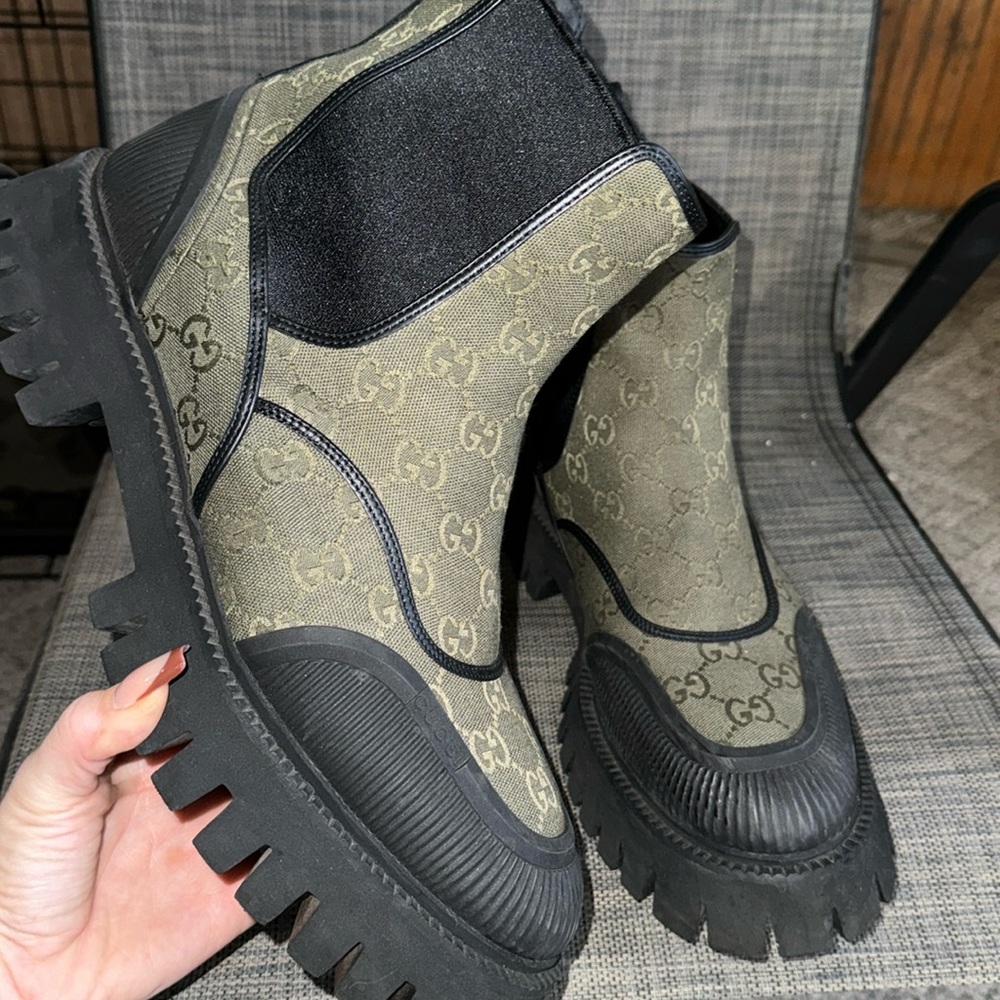 Men’s Gucci Boot Size 12 Green and Black Monogram Slip Om
